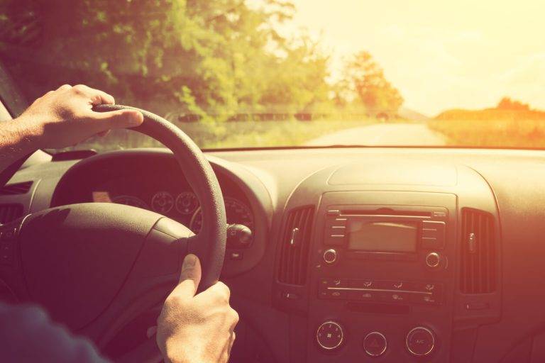 Attālināta auto pārrakstīšana – kā tā darbojas?