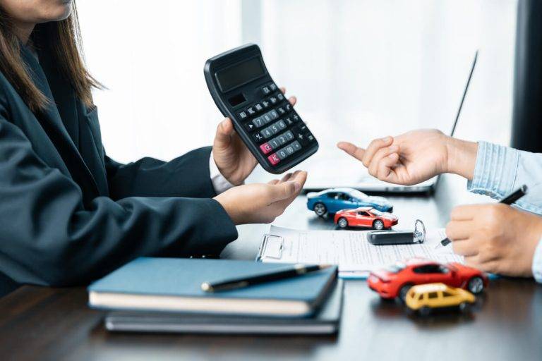 5 būtiskākie faktori, kas ietekmē auto apdrošināšanas cenu