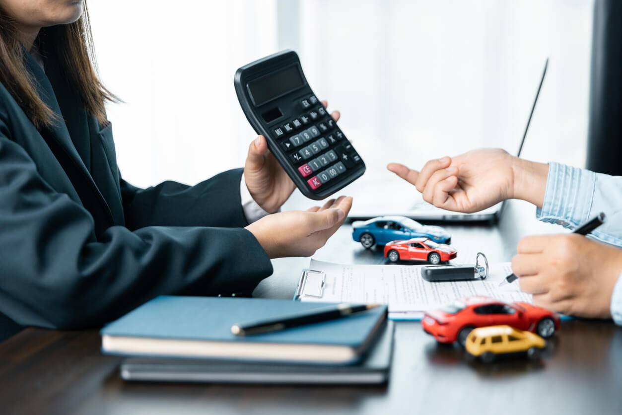 5 būtiskākie faktori, kas ietekmē auto apdrošināšanas cenu